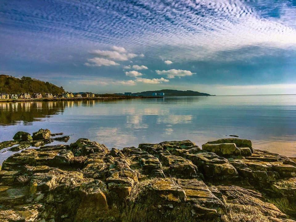 On Yer Bike & Gone Fishin Villa Millport Exterior photo