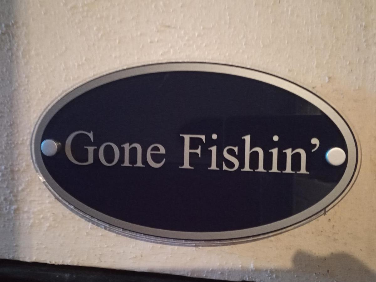 On Yer Bike & Gone Fishin Villa Millport Exterior photo